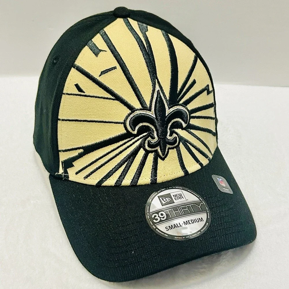 New Era New Orleans Saints Shattered 39THIRTY Stretch Flex Hat Cap‎ S/M Gold NFL